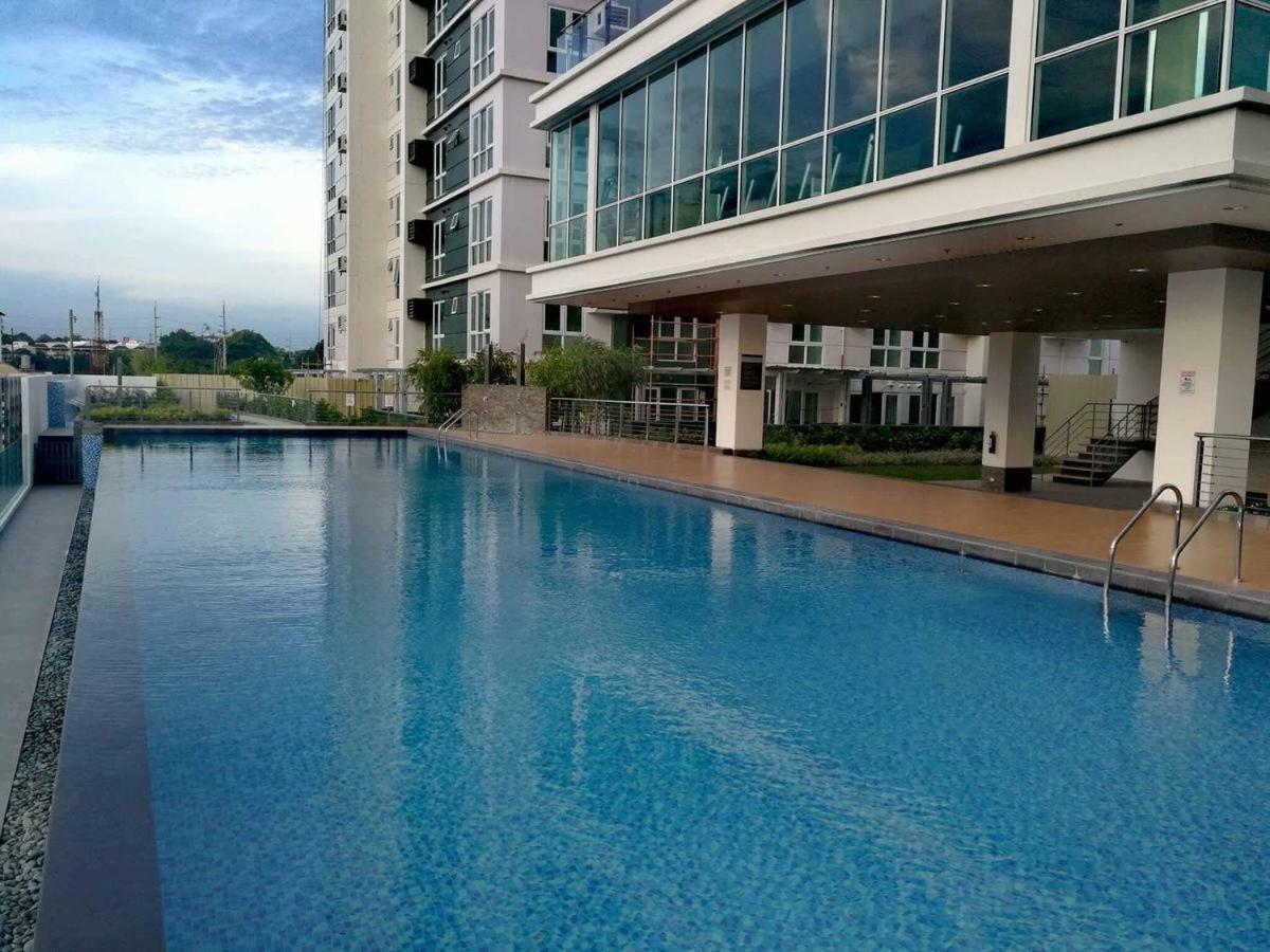 Lustra Studio Davao Exterior photo